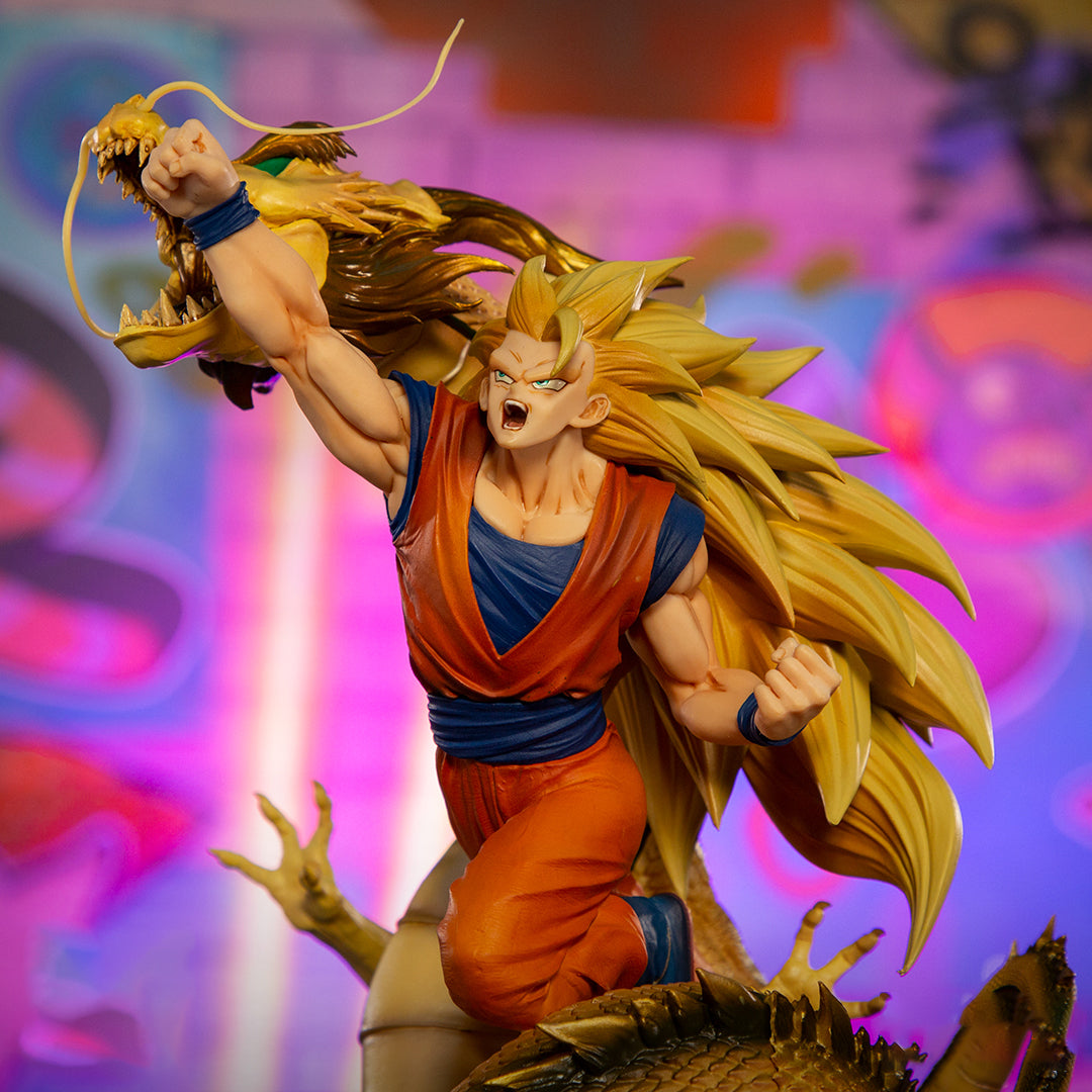 SUPER SAIYAN 3 GOKU FIGURE