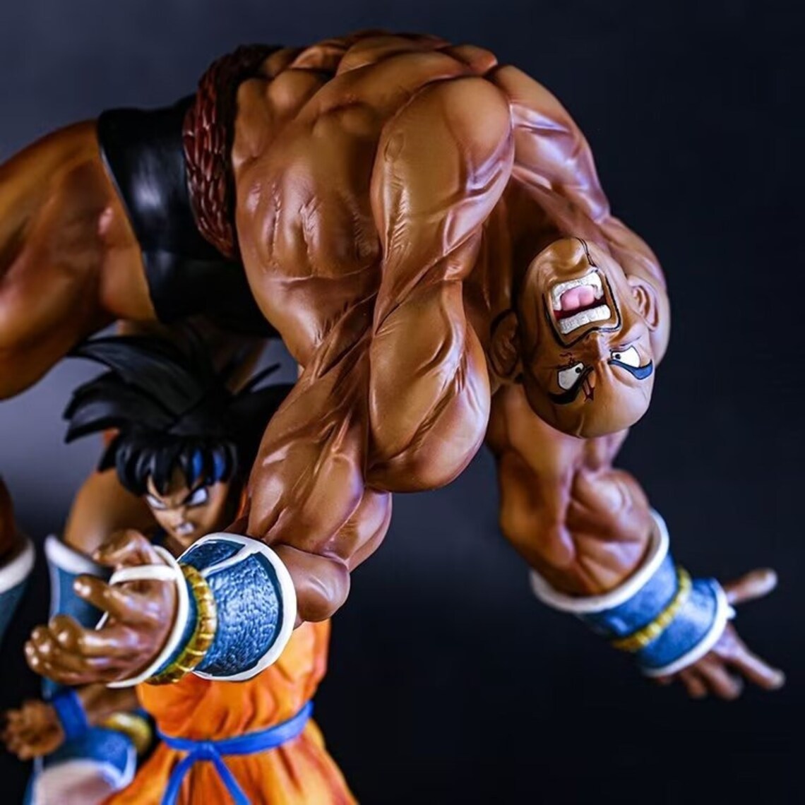 Goku VS Nappa Figure