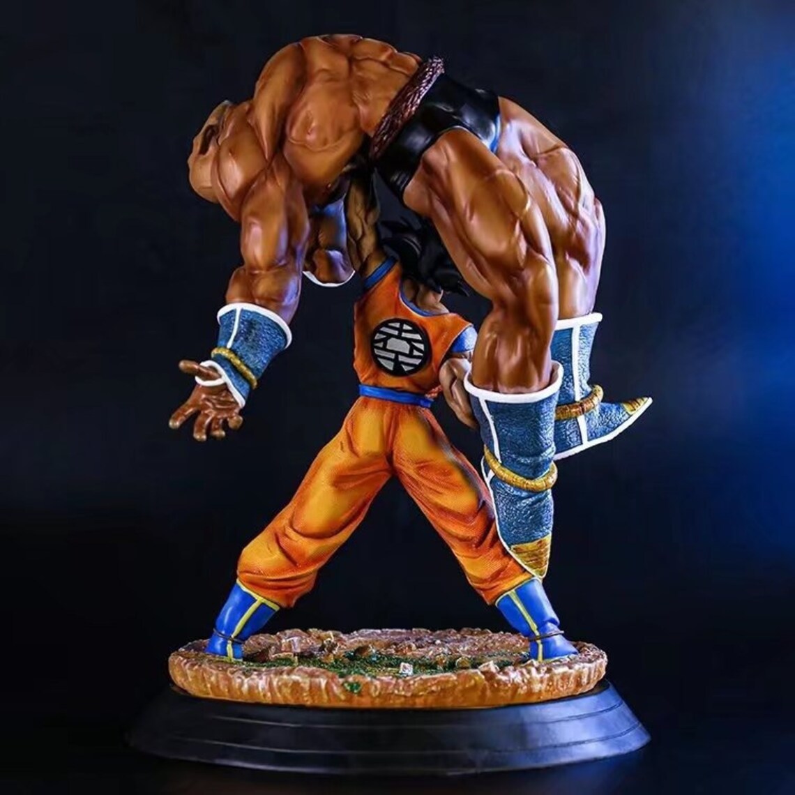 Goku VS Nappa Figure